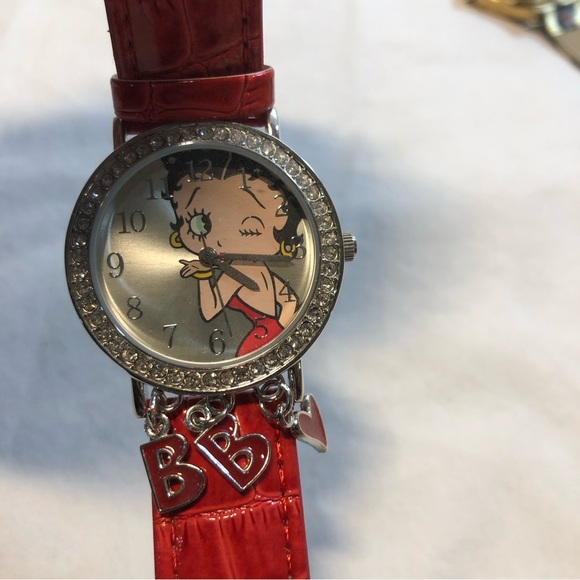 Betty Boop Wristwatch Jewelled Charms  Needs Battery Plastic Tag Still Attached - Picture 12 of 15